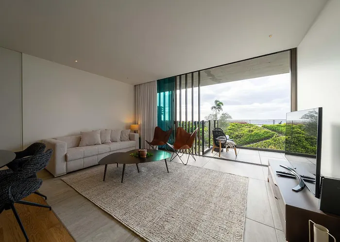 Savoy Monumentalis N&n By Lm&ac Signature *